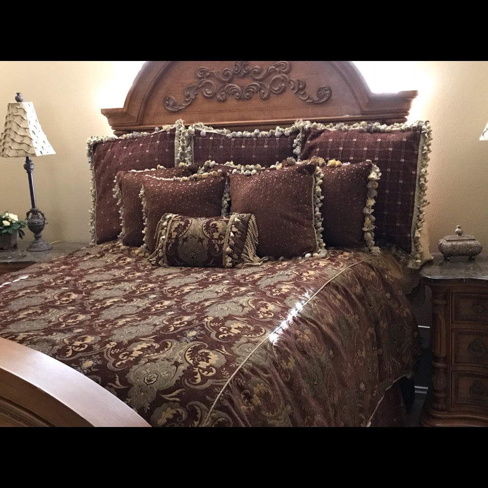 Sherry Kline China Art Chenille Bed Skirt K